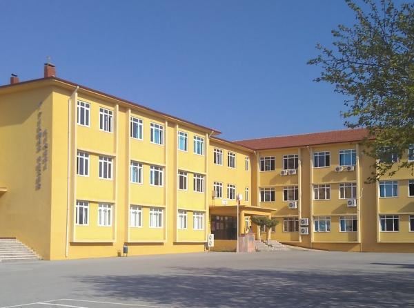 Manavgat F. Yılmaz Sezer Mesleki ve Teknik Anadolu Lisesi Fotoğrafı